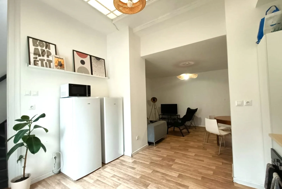 Maison de rapport à Roubaix avec 5 chambres, forte rentabilité, location clé en main 