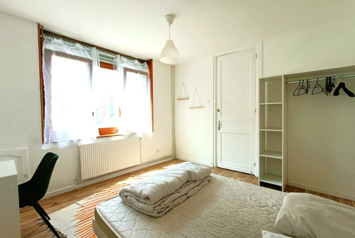 Maison de rapport à Roubaix avec 5 chambres, forte rentabilité, location clé en main 