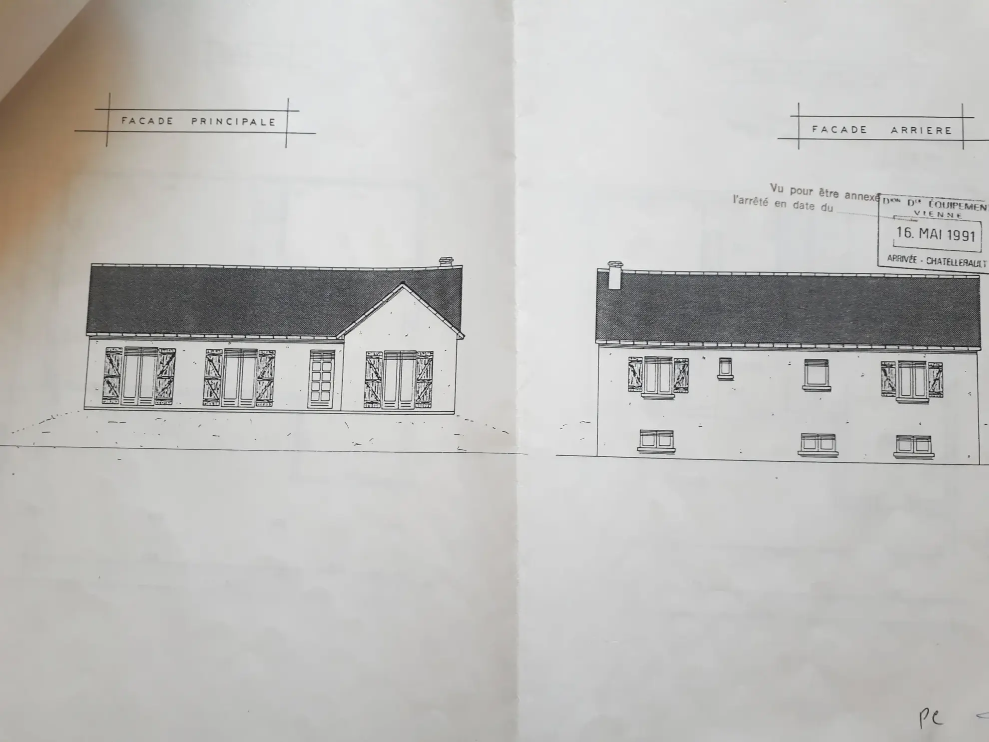 Maison 3 chambres avec terrasse, jardin et garage à Buxeuil 37160 