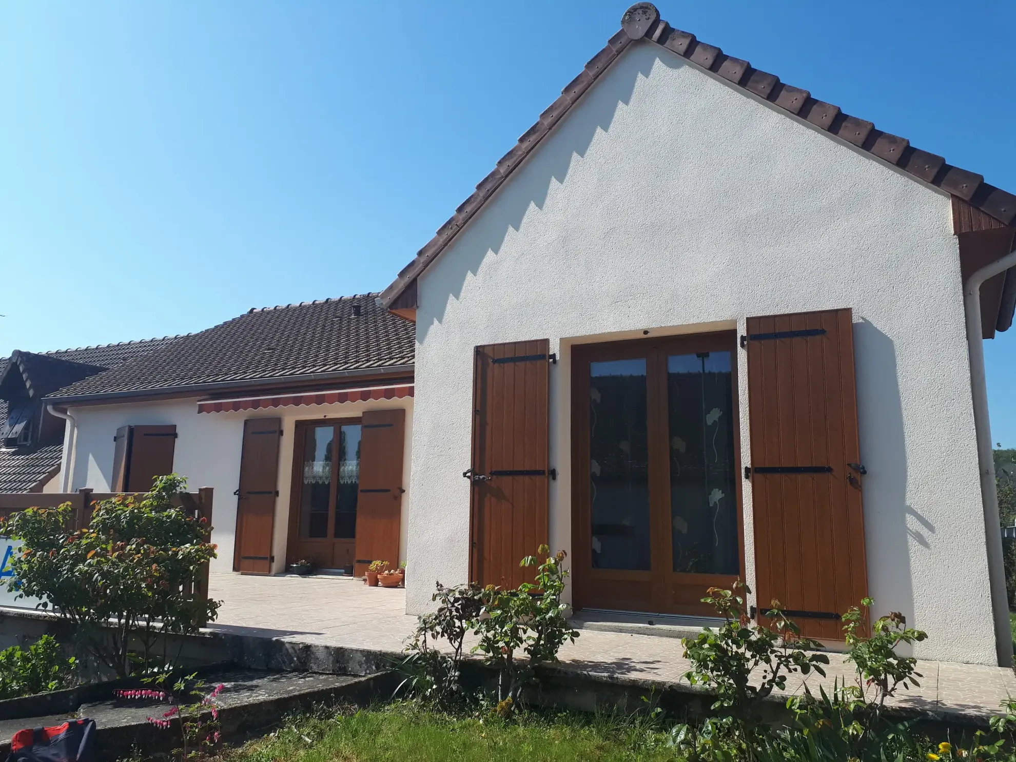 Maison 3 chambres avec terrasse, jardin et garage à Buxeuil 37160 