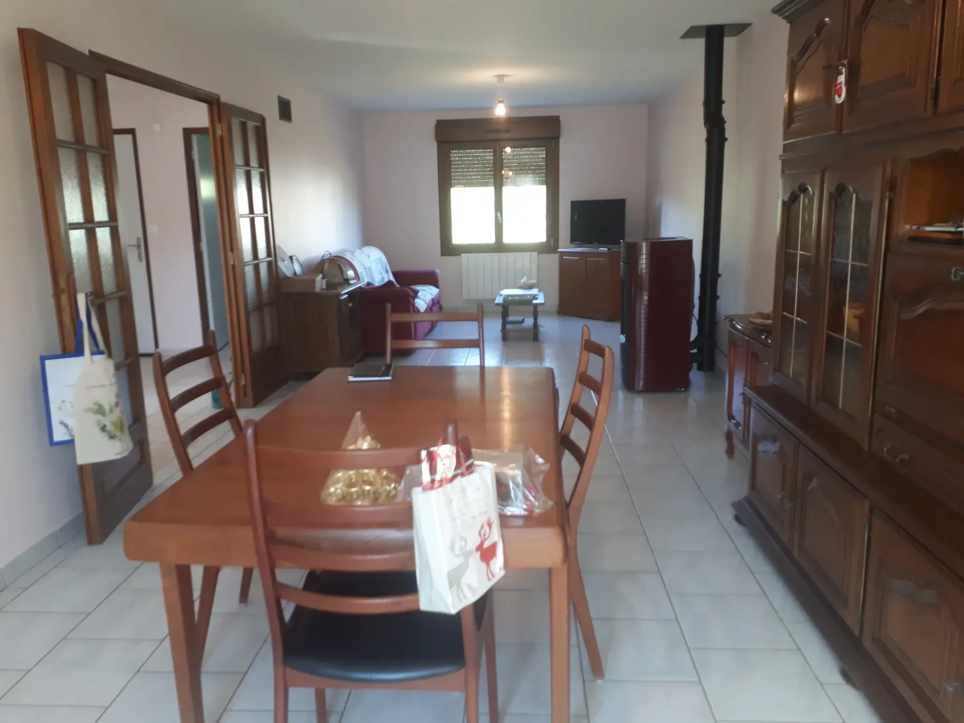 Maison 3 chambres avec terrasse, jardin et garage à Buxeuil 37160 