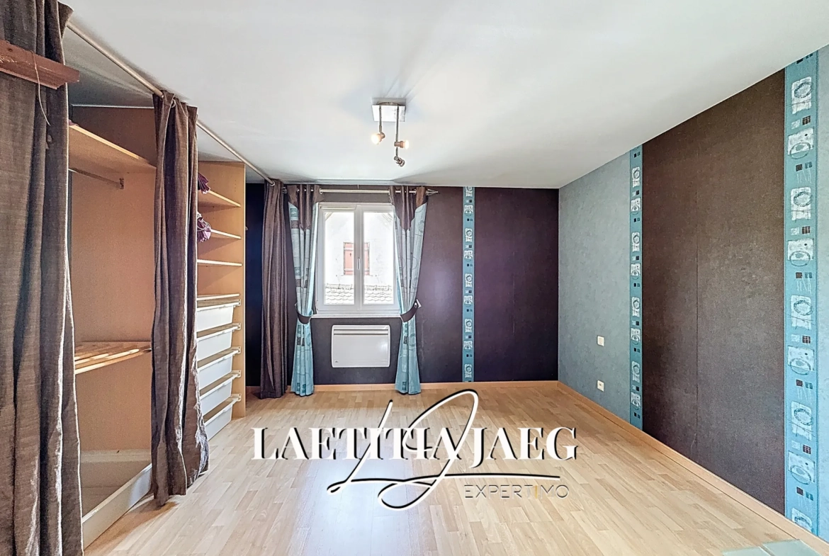 Appartement 4 pièces à Gerstheim avec combles aménageables et parking 