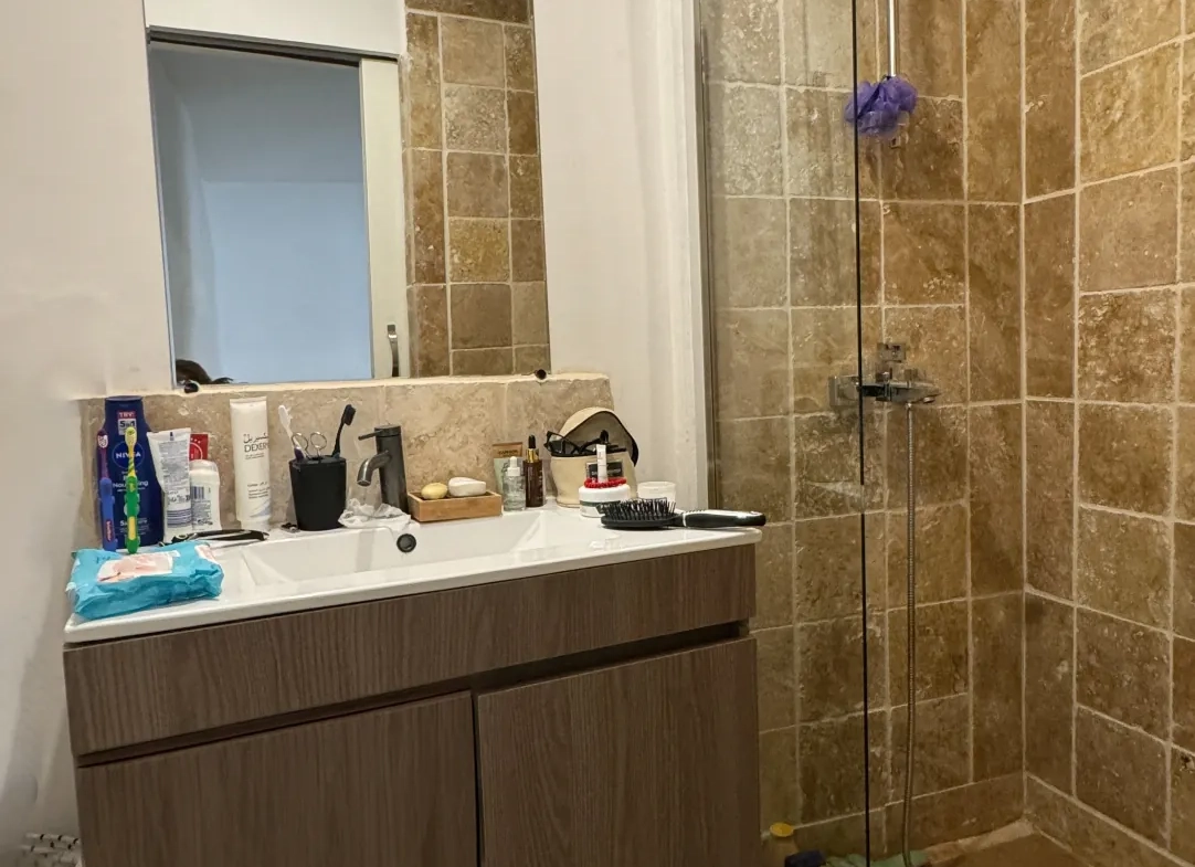 Immeuble de rapport à vendre au centre d'Orange, entièrement rénové, idéal investissement 