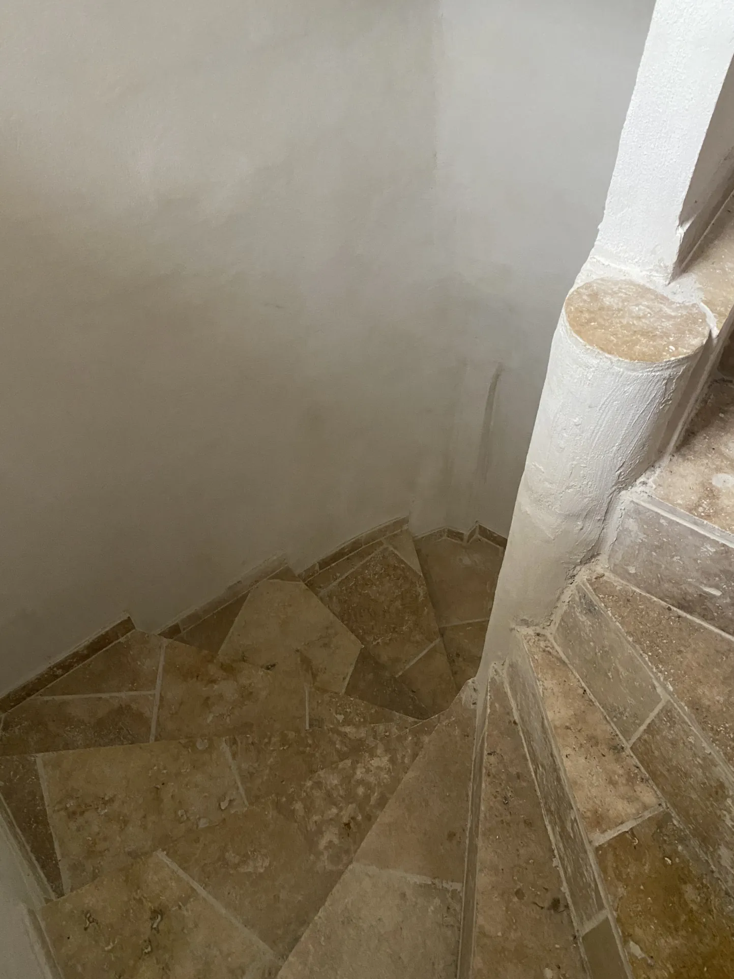 Immeuble de rapport à vendre au centre d'Orange, entièrement rénové, idéal investissement 