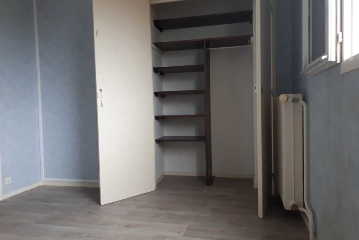 Maison avec jardin et garage à vendre à Poitiers, proche centre historique 