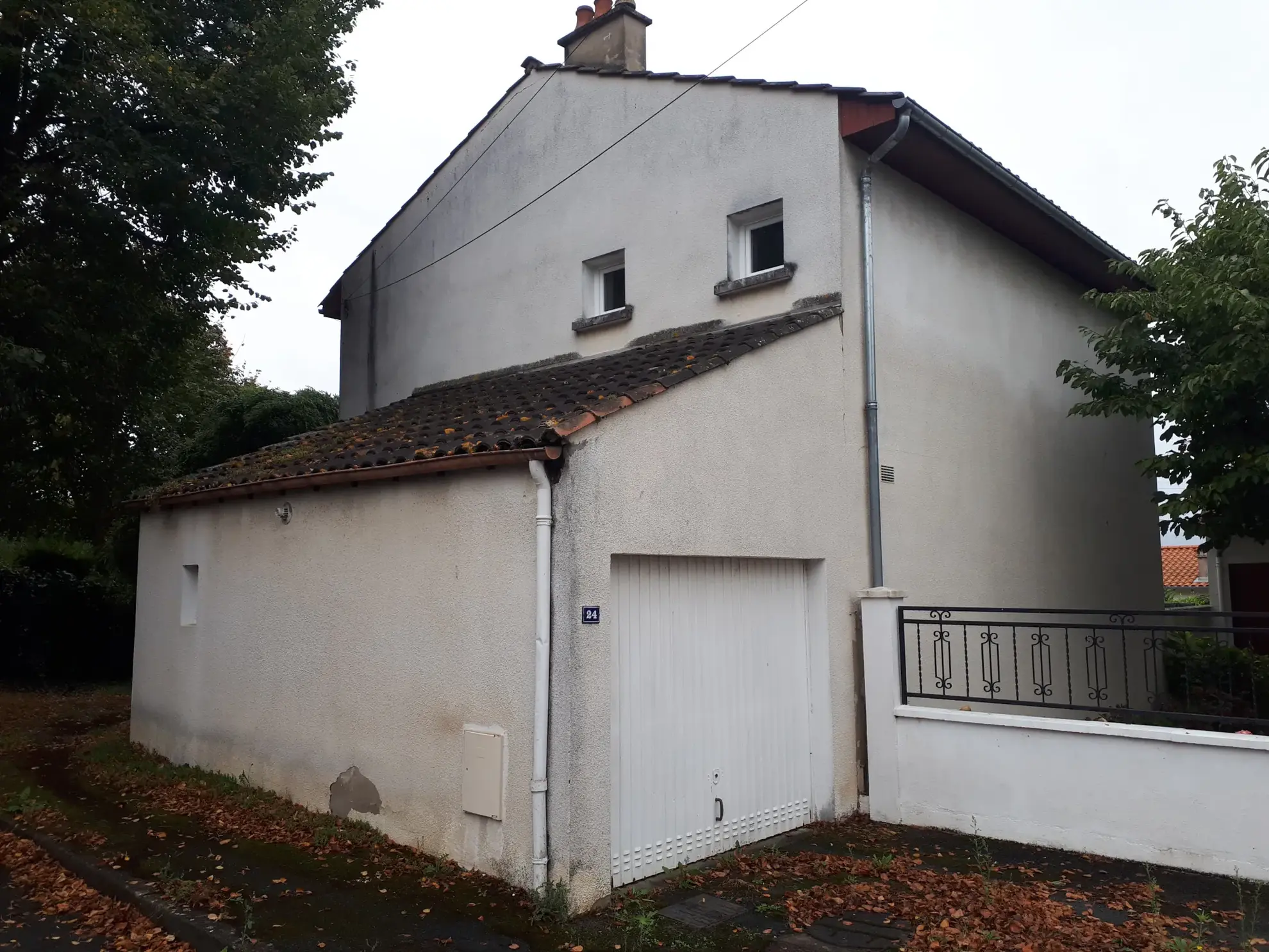 Maison avec jardin et garage à vendre à Poitiers, proche centre historique 