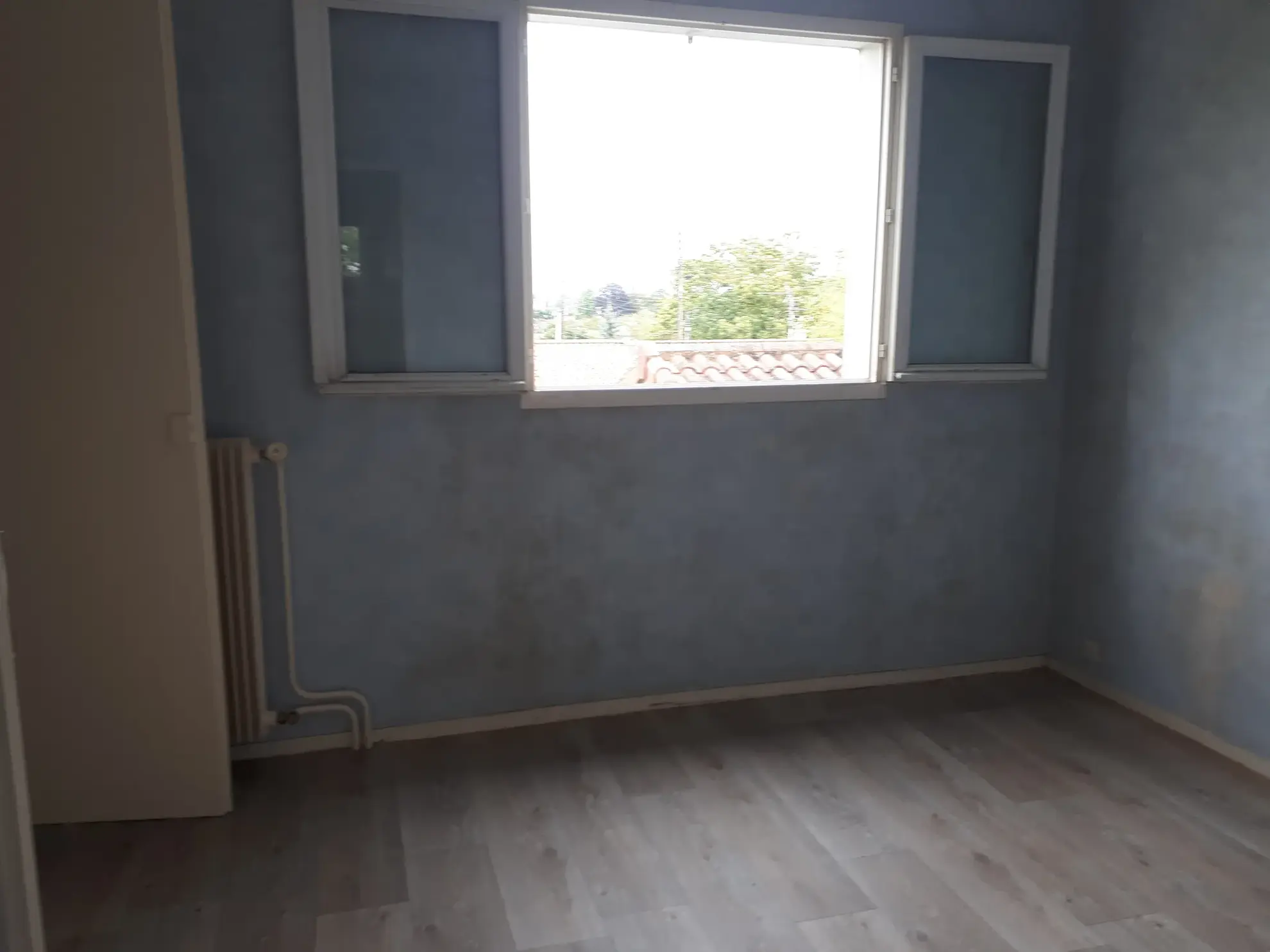 Maison avec jardin et garage à vendre à Poitiers, proche centre historique 