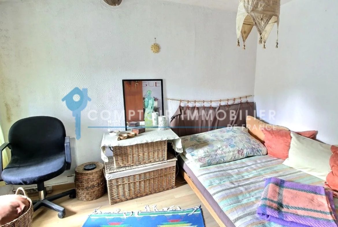 Maison de village de 53 m² avec cour orientée sud à Vallabregues 