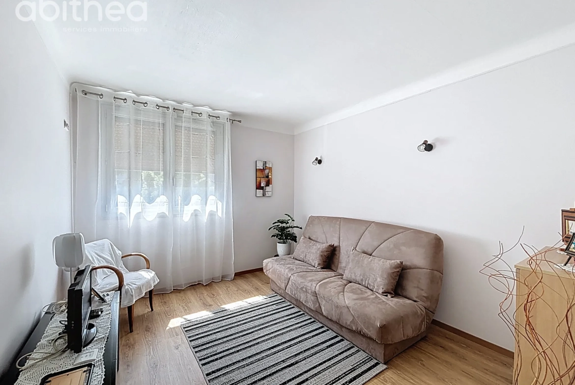 Grand appartement 4 pièces en centre-ville de Choisy-le-Roi avec parking et cave 