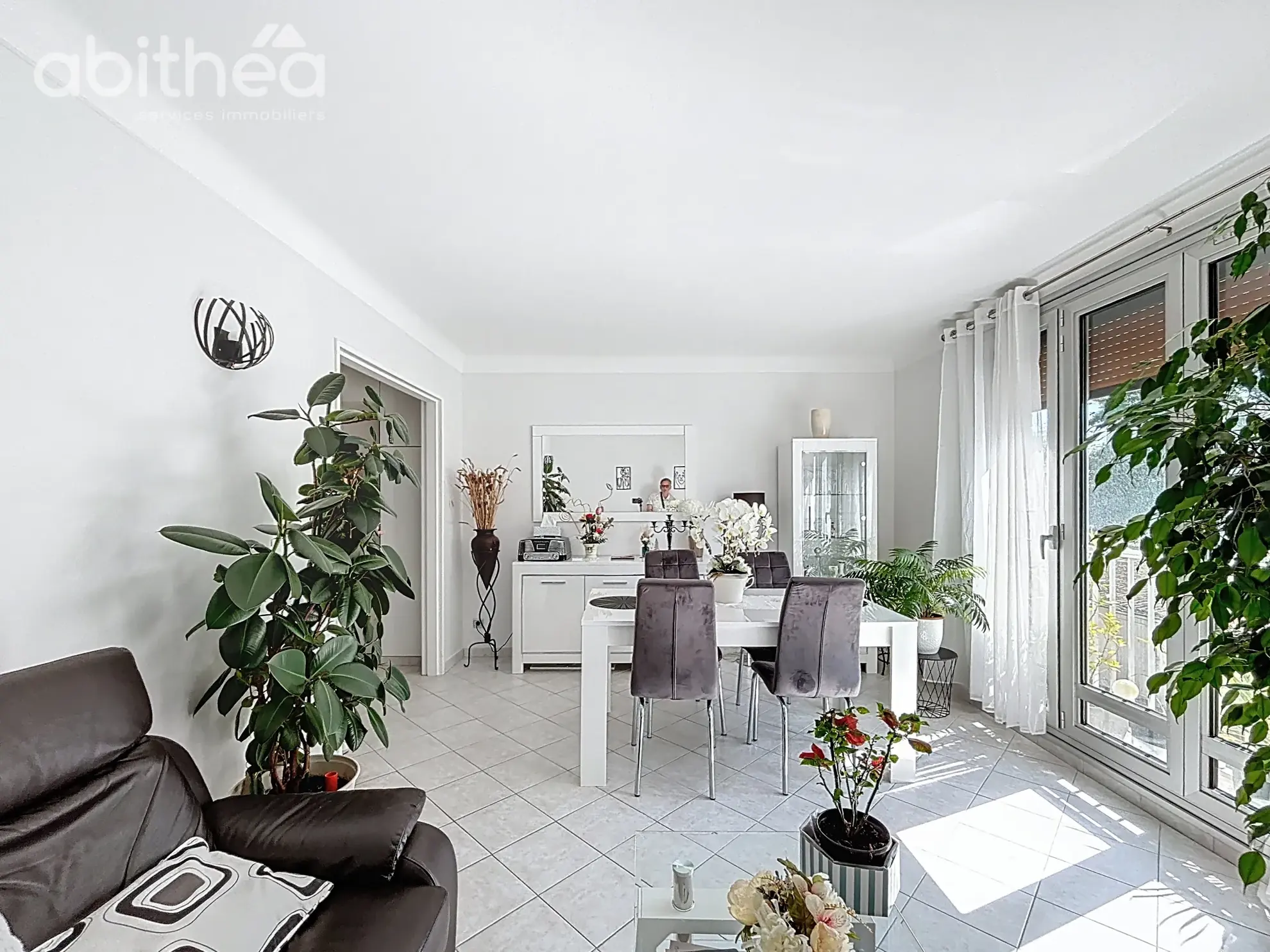 Grand appartement 4 pièces en centre-ville de Choisy-le-Roi avec parking et cave 