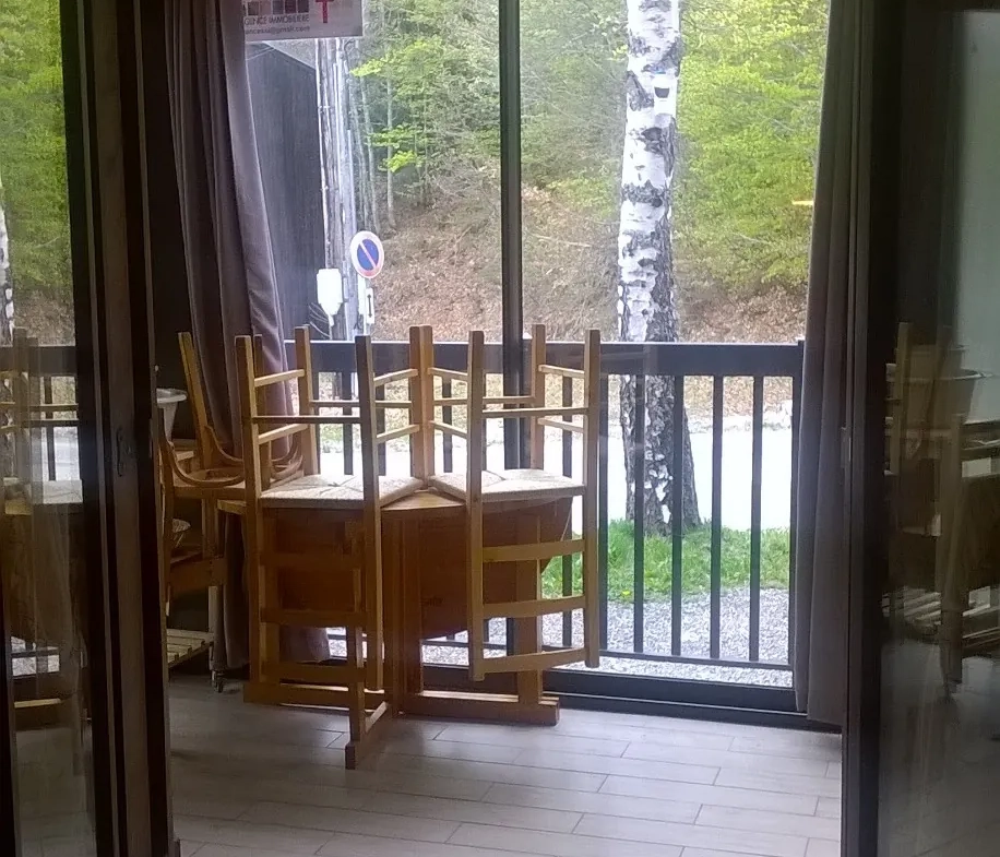 Studio meublé de 25 m² avec véranda chauffée à Montferrier, proche pistes 