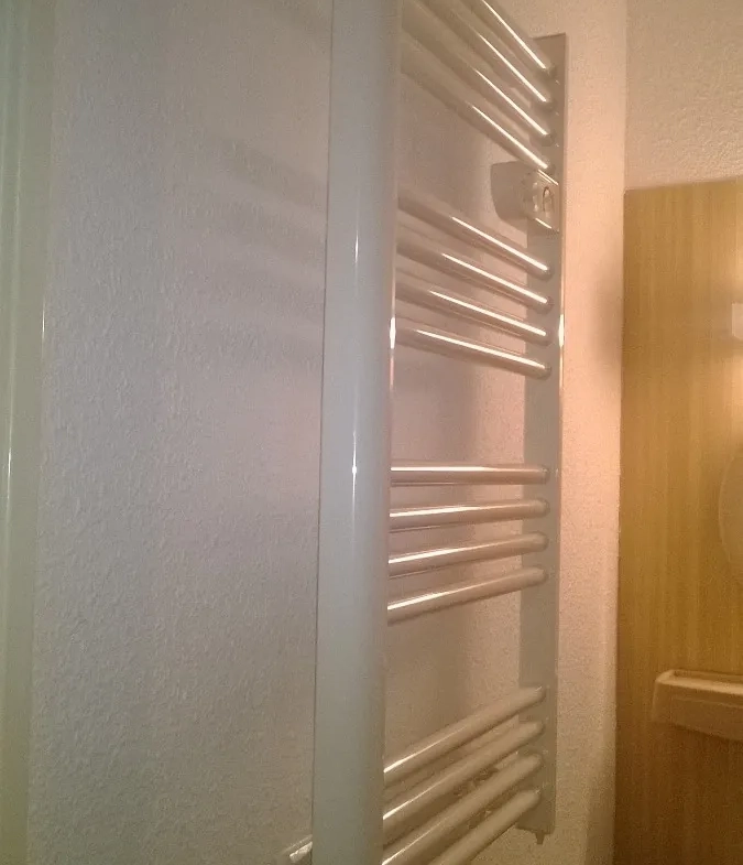 Studio meublé de 25 m² avec véranda chauffée à Montferrier, proche pistes 