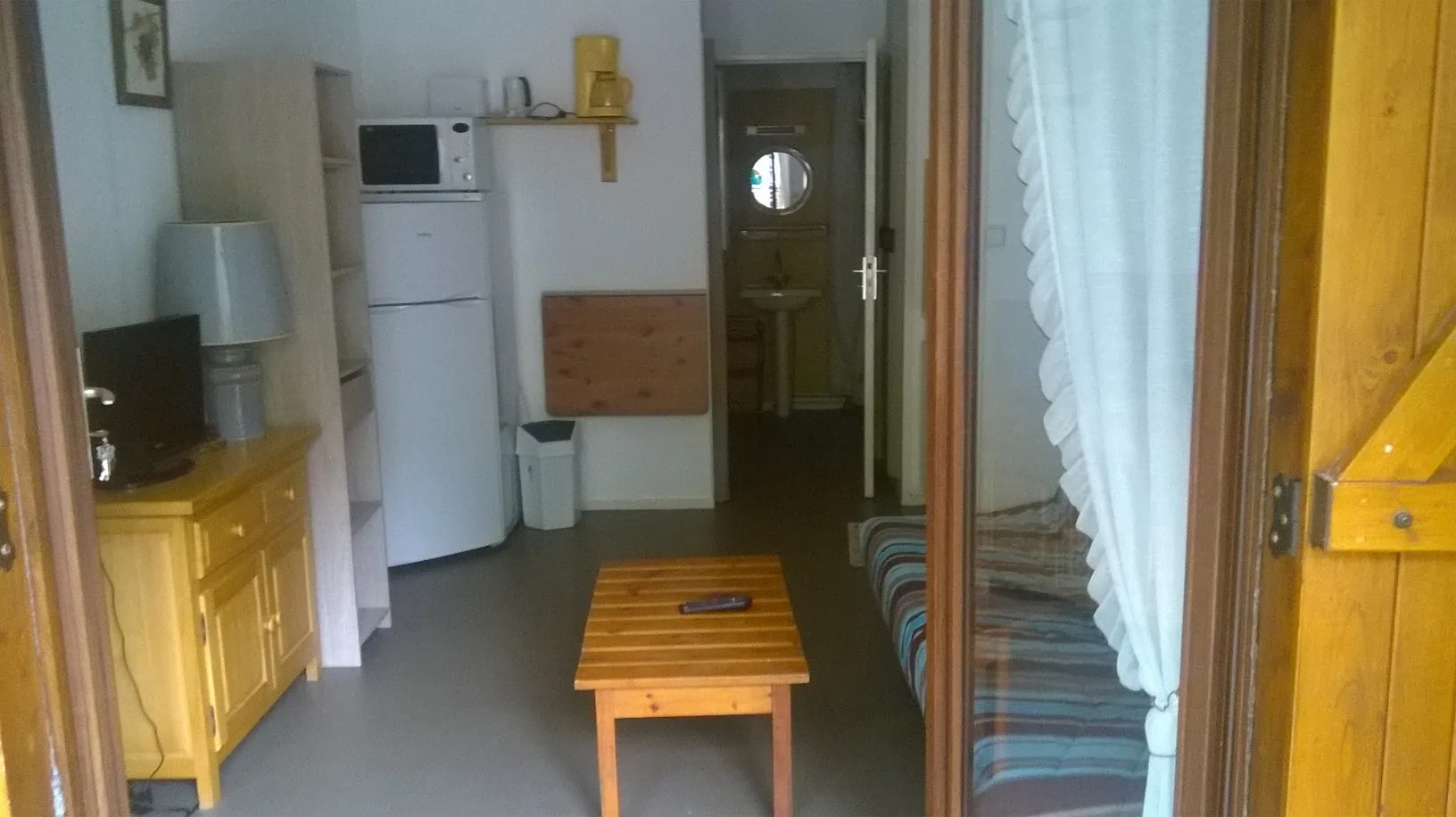 Studio meublé de 25 m² avec véranda chauffée à Montferrier, proche pistes 