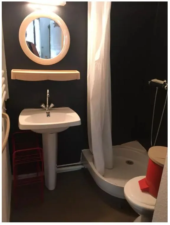 Studio meublé de 25 m² avec véranda chauffée à Montferrier, proche pistes 