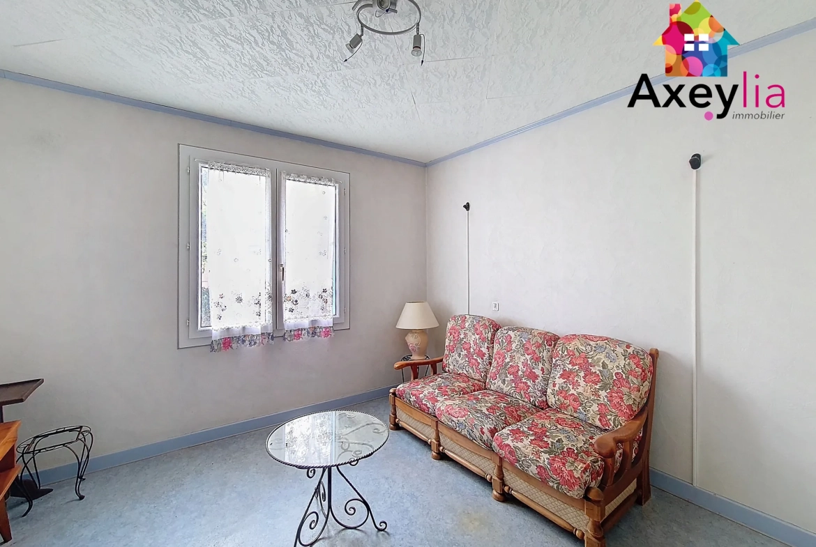 Belle maison familiale à vendre à Charlieu avec terrain de 1664 m² 