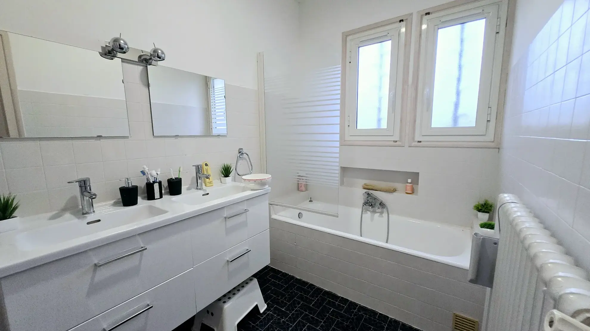 Maison traditionnelle de 175m² avec jardin à Port Sainte Foy et Ponchapt 