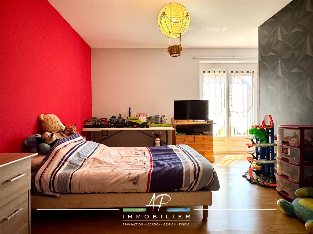 Belle maison 4 chambres avec piscine à Jancigny, 21310 - Construction récente et prestations modernes 