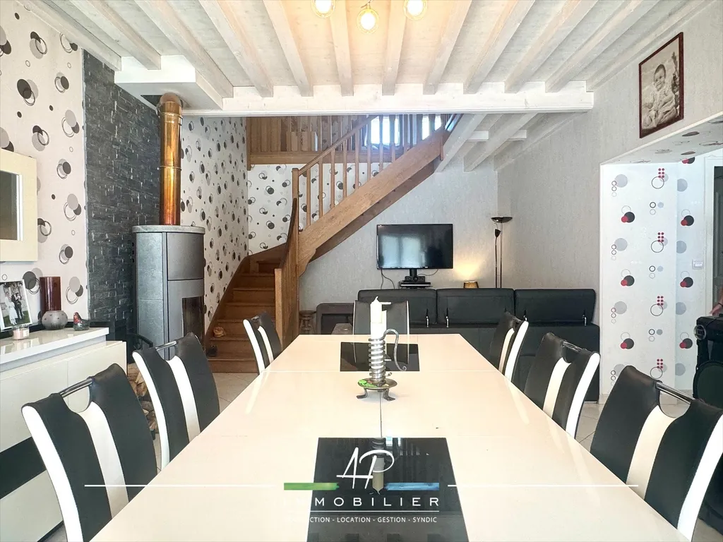 Belle maison 4 chambres avec piscine à Jancigny, 21310 - Construction récente et prestations modernes 