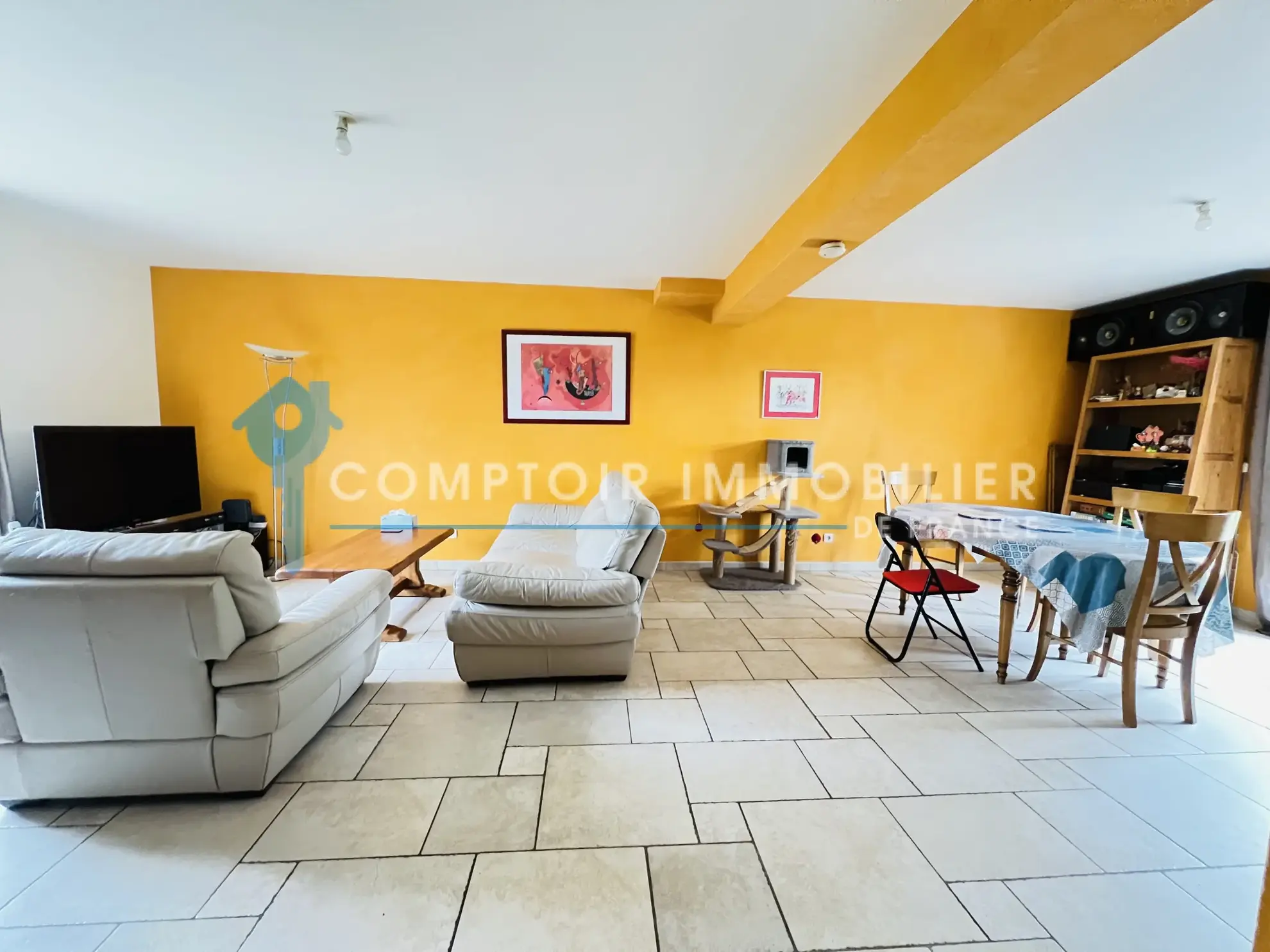 Maison moderne à Auneau avec 4 chambres et jardin paysagé 