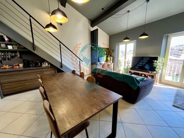 Magnifique duplex rénové de 59 m² à Vidauban avec vue dégagée et prestations haut de gamme