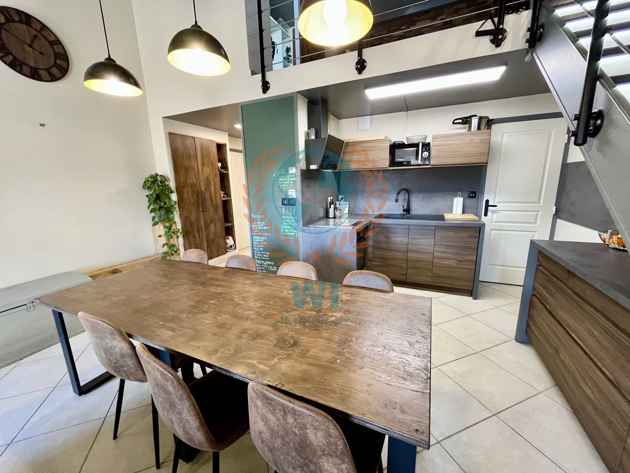 Magnifique duplex rénové de 59 m² à Vidauban avec vue dégagée et prestations haut de gamme 