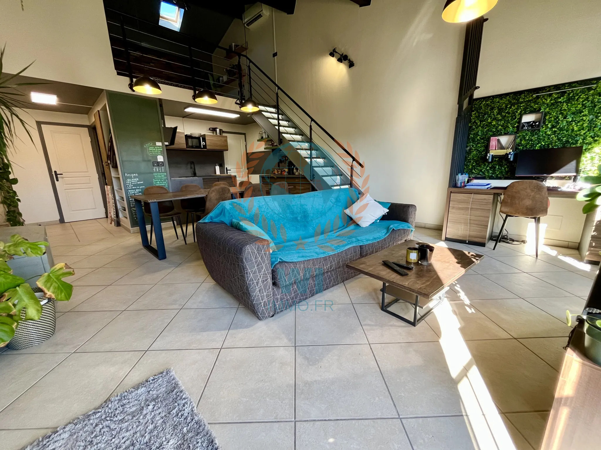 Magnifique duplex rénové de 59 m² à Vidauban avec vue dégagée et prestations haut de gamme 