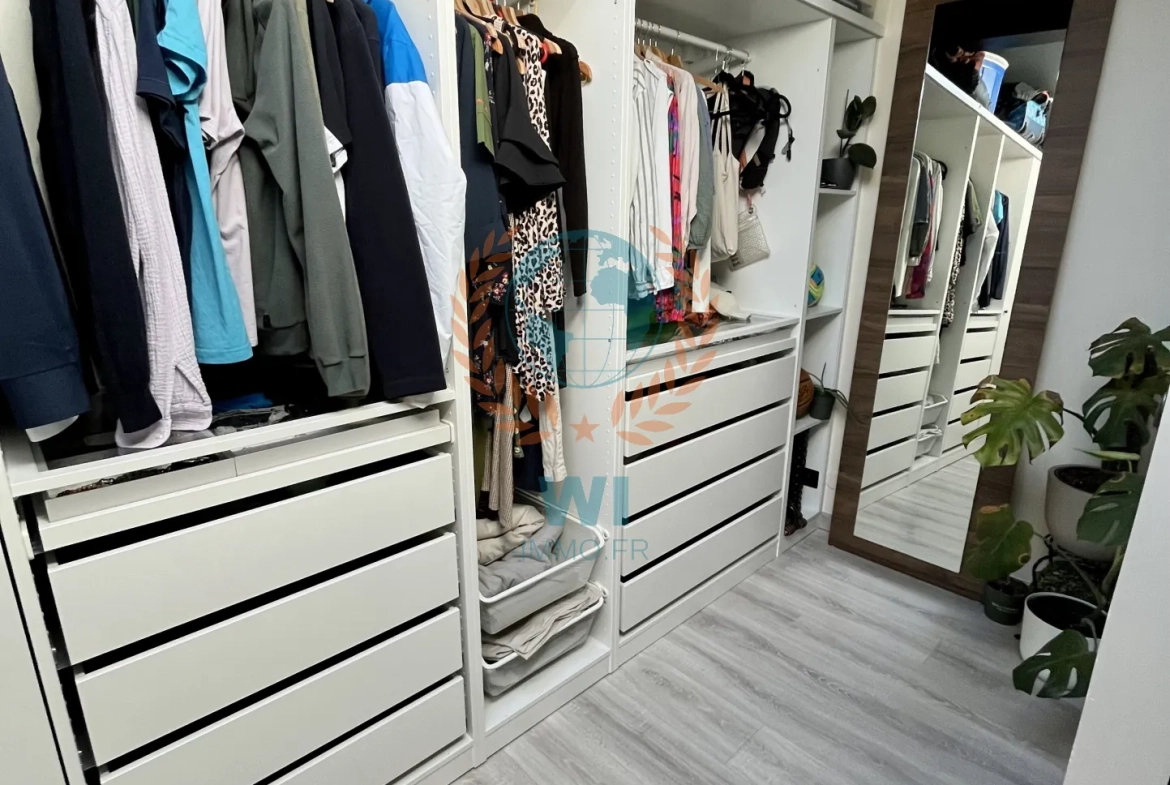 Magnifique duplex rénové de 59 m² à Vidauban avec vue dégagée et prestations haut de gamme 