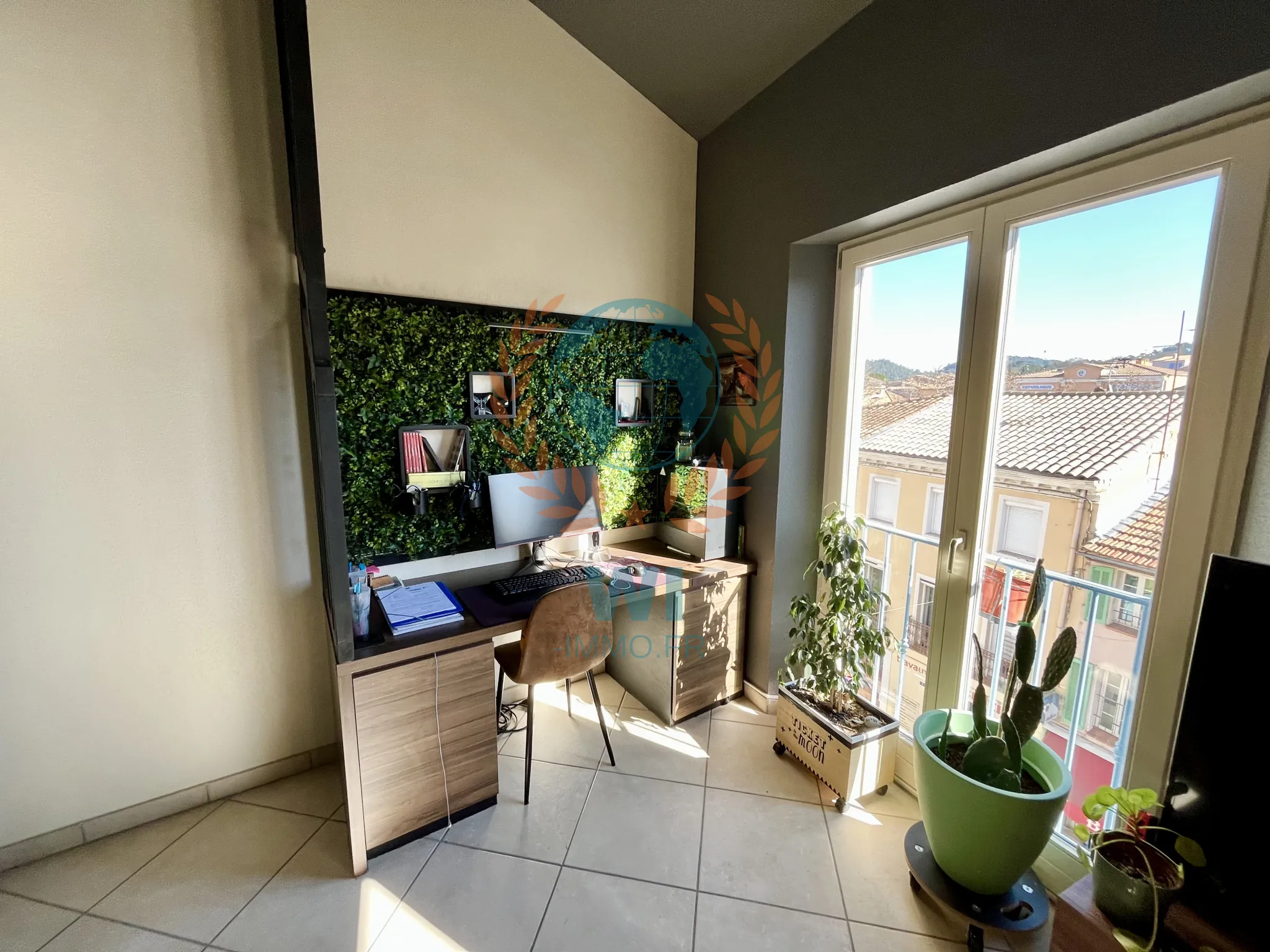 Magnifique duplex rénové de 59 m² à Vidauban avec vue dégagée et prestations haut de gamme 