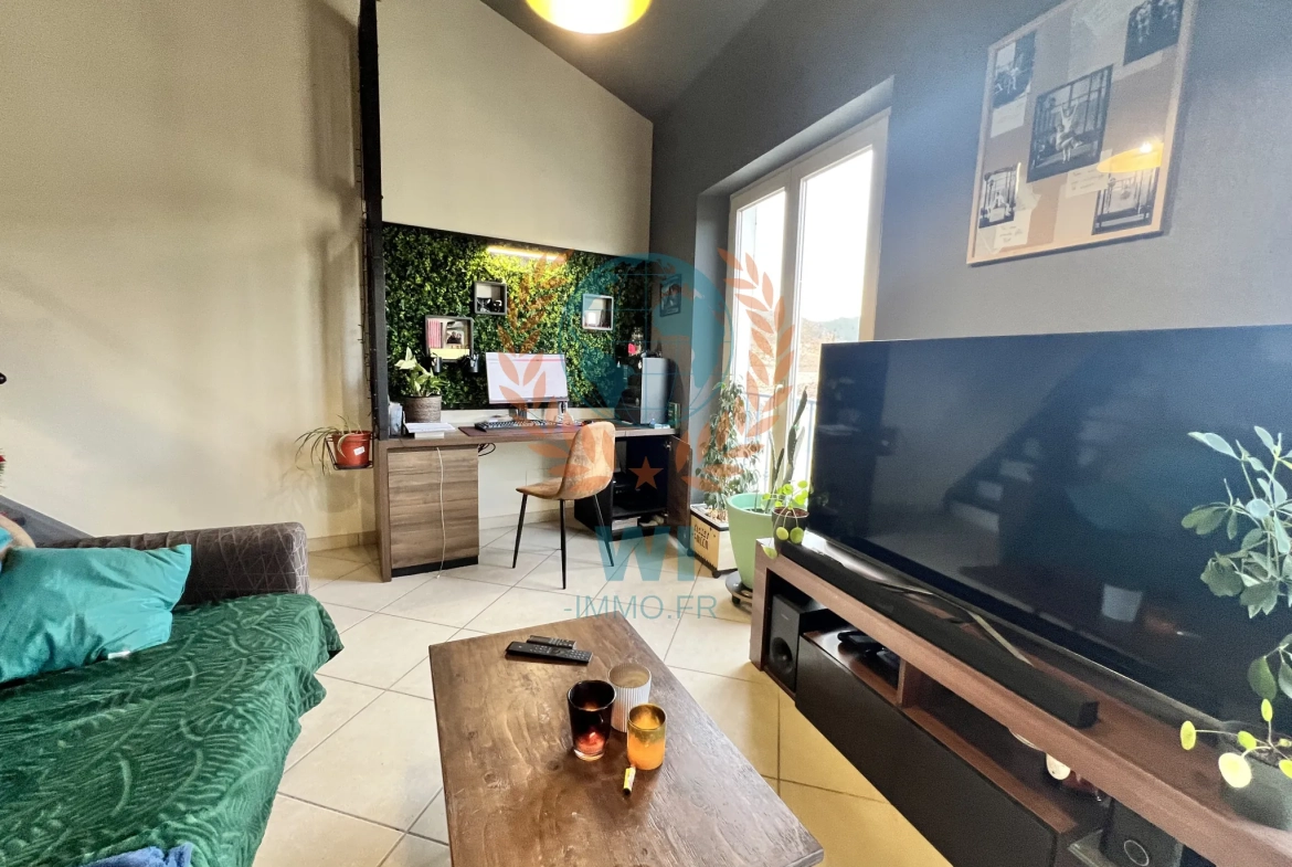 Magnifique duplex rénové de 59 m² à Vidauban avec vue dégagée et prestations haut de gamme 