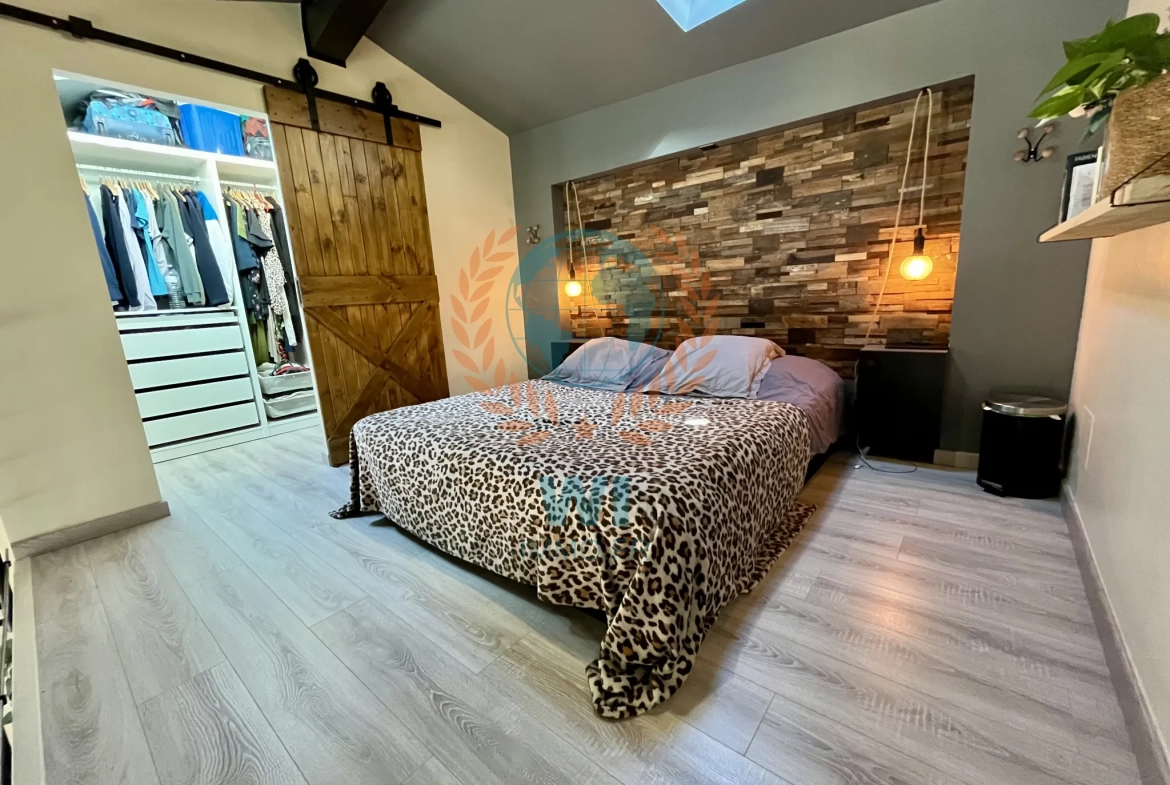 Magnifique duplex rénové de 59 m² à Vidauban avec vue dégagée et prestations haut de gamme 