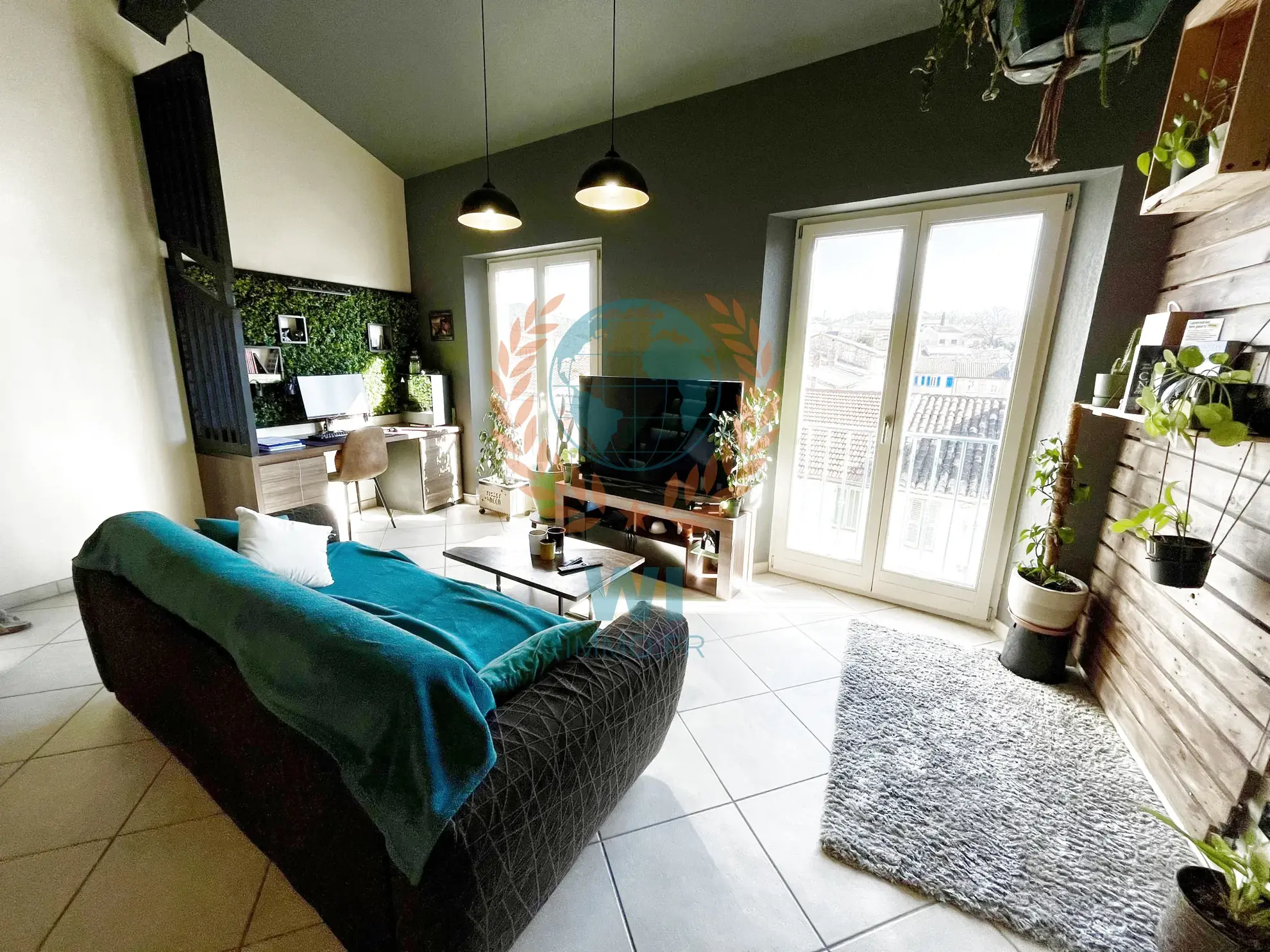 Magnifique duplex rénové de 59 m² à Vidauban avec vue dégagée et prestations haut de gamme 