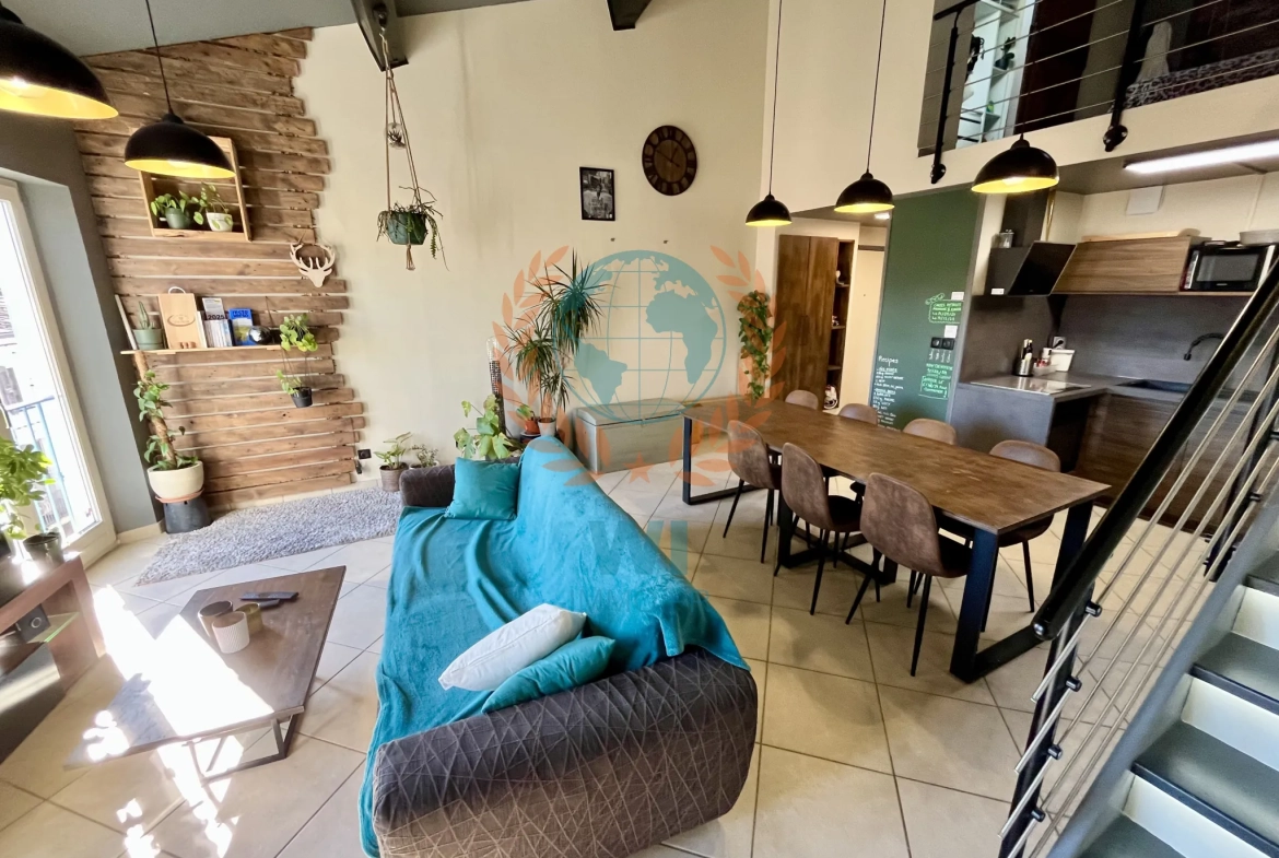 Magnifique duplex rénové de 59 m² à Vidauban avec vue dégagée et prestations haut de gamme 