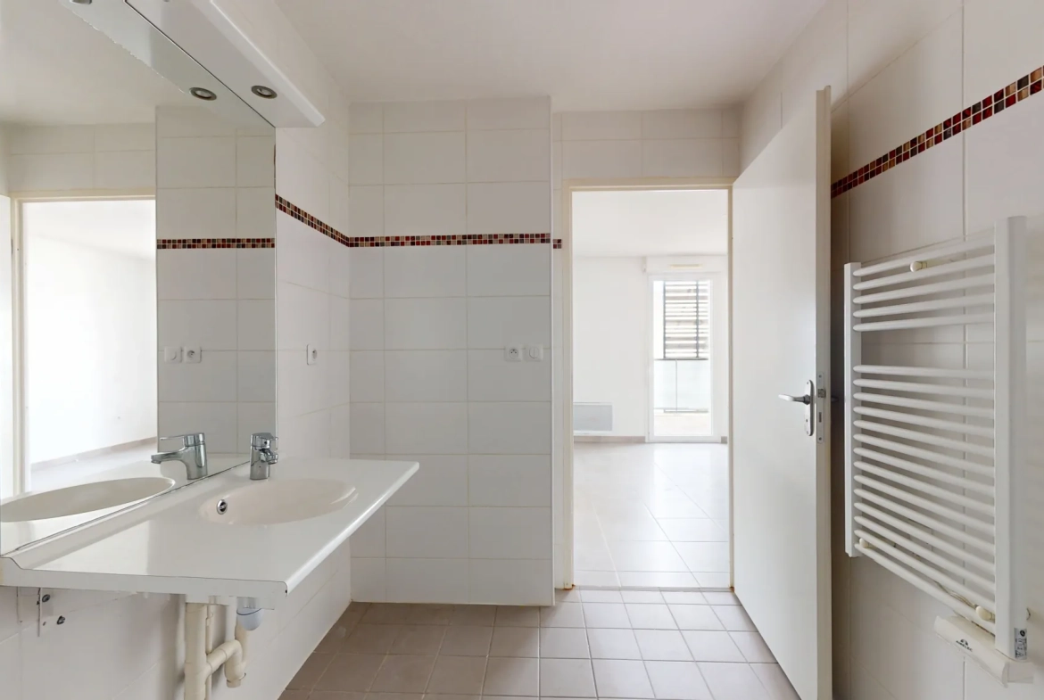 Appartement T2 avec terrasse à Toulouse - Résidence sécurisée et parking 