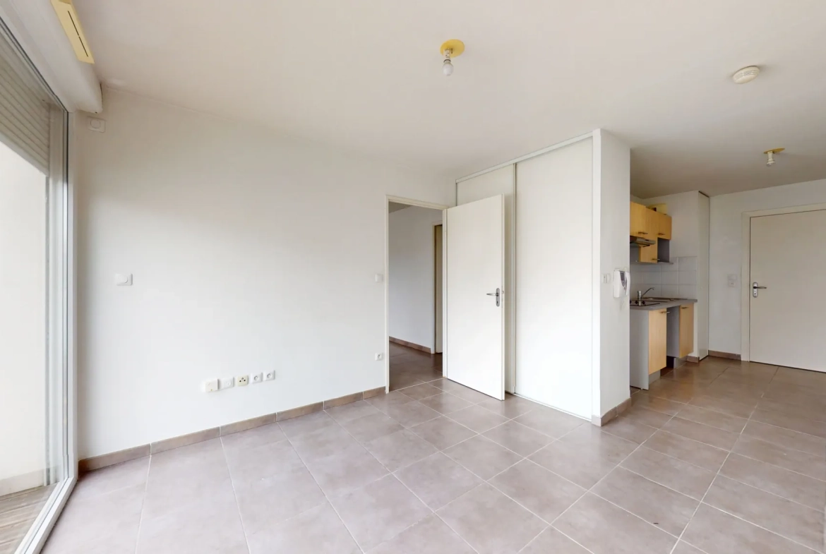 Appartement T2 avec terrasse à Toulouse - Résidence sécurisée et parking 