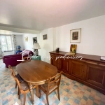 Immeuble de rapport à Raismes avec appartement, studio et commerce, 200 m² loués