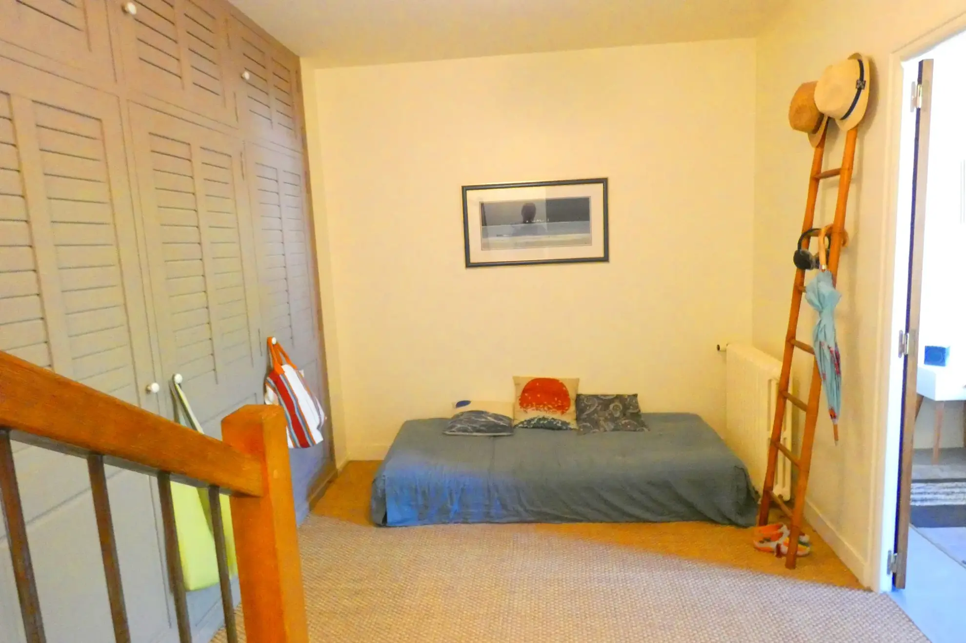 Charmante maison de ville dans le centre historique d'Aurillac avec garage et atelier 