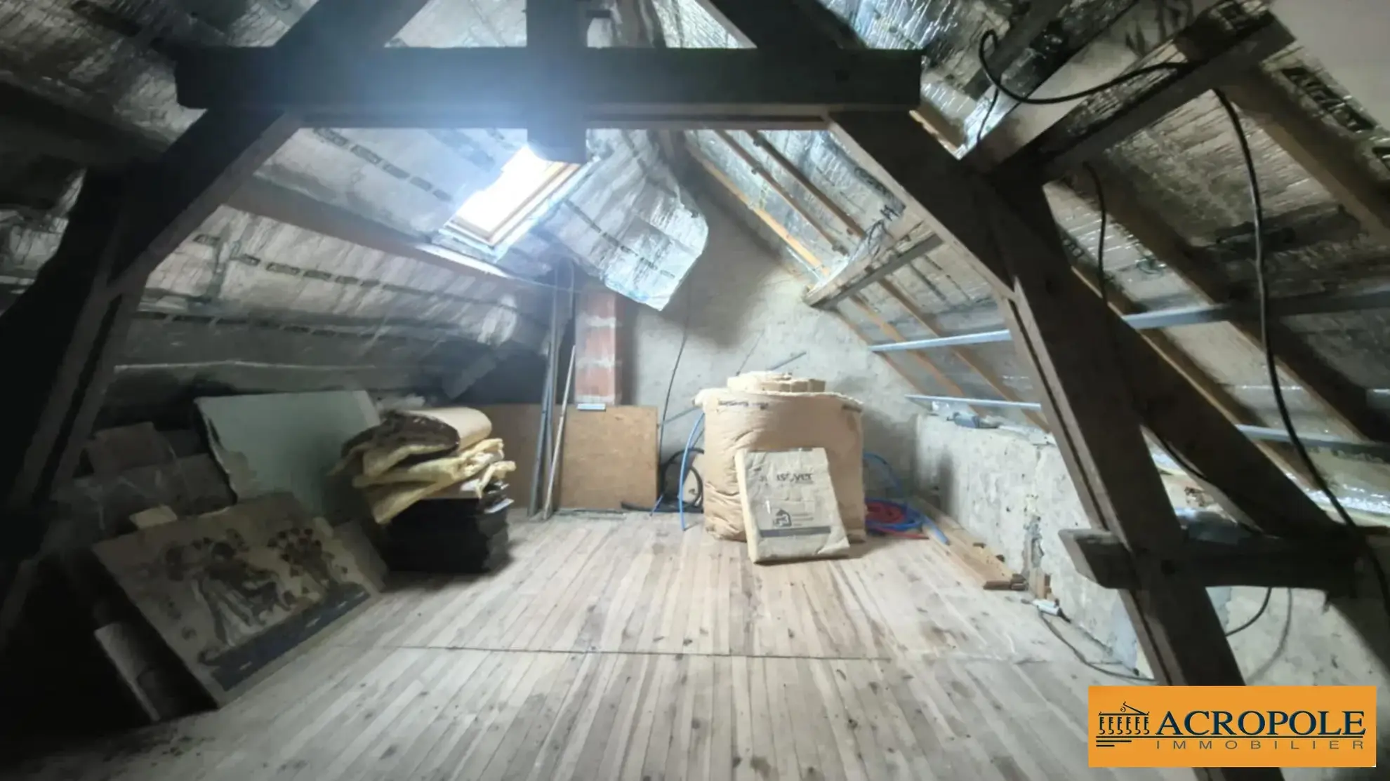 Ferme à rénover de 58 m² avec grand jardin à Argent-sur-Sauldre 