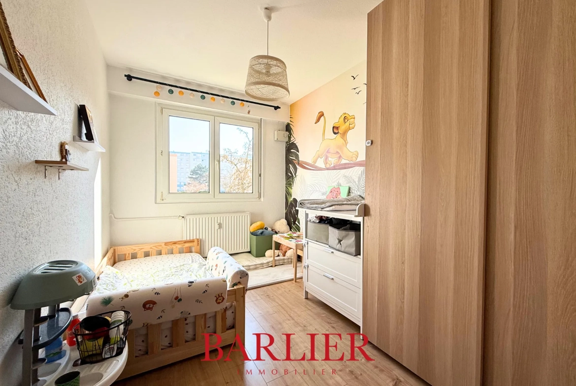 Appartement 4 pièces de 85m² à Hoenheim avec balcon et parking – Exclusivité 