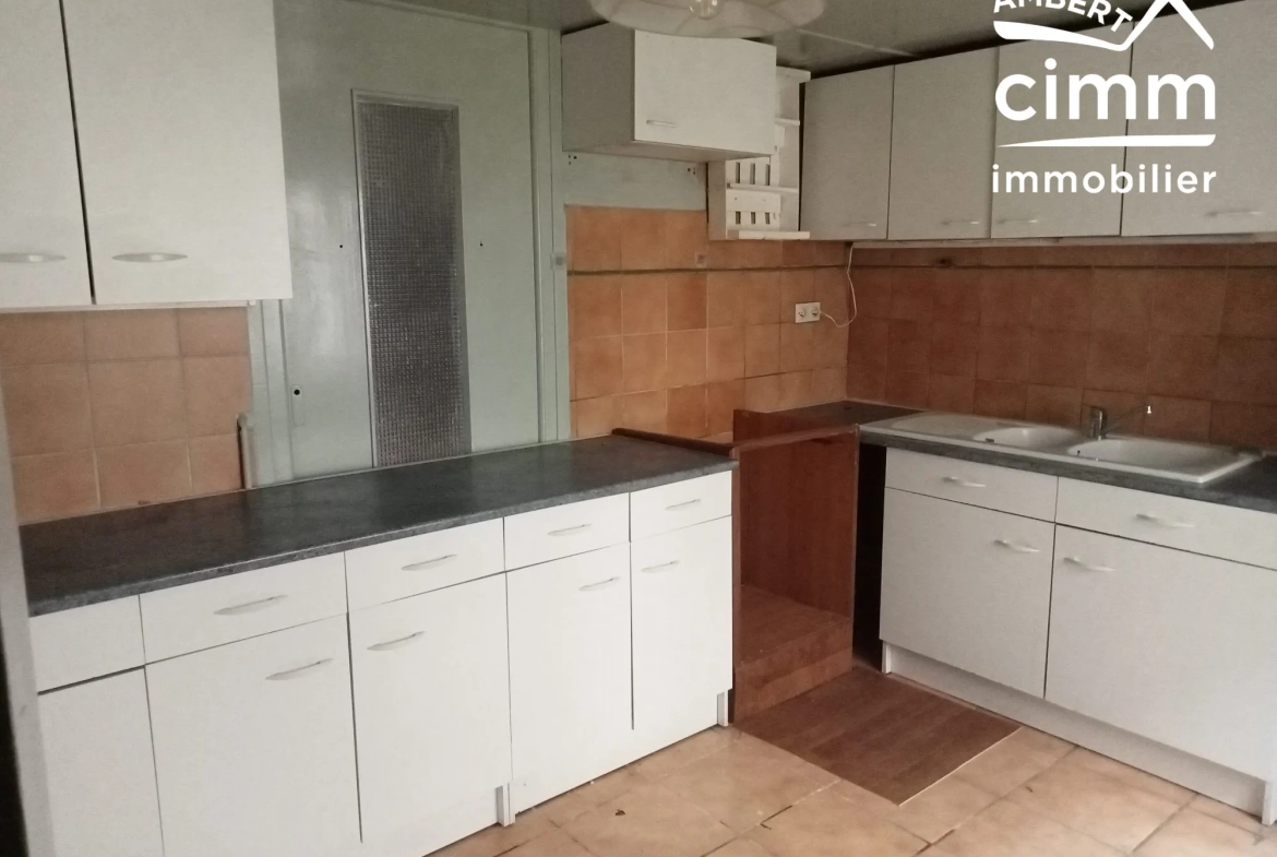 Maison de ville à Ambert - 110 m² - Centre-ville, Livradois-Forez 