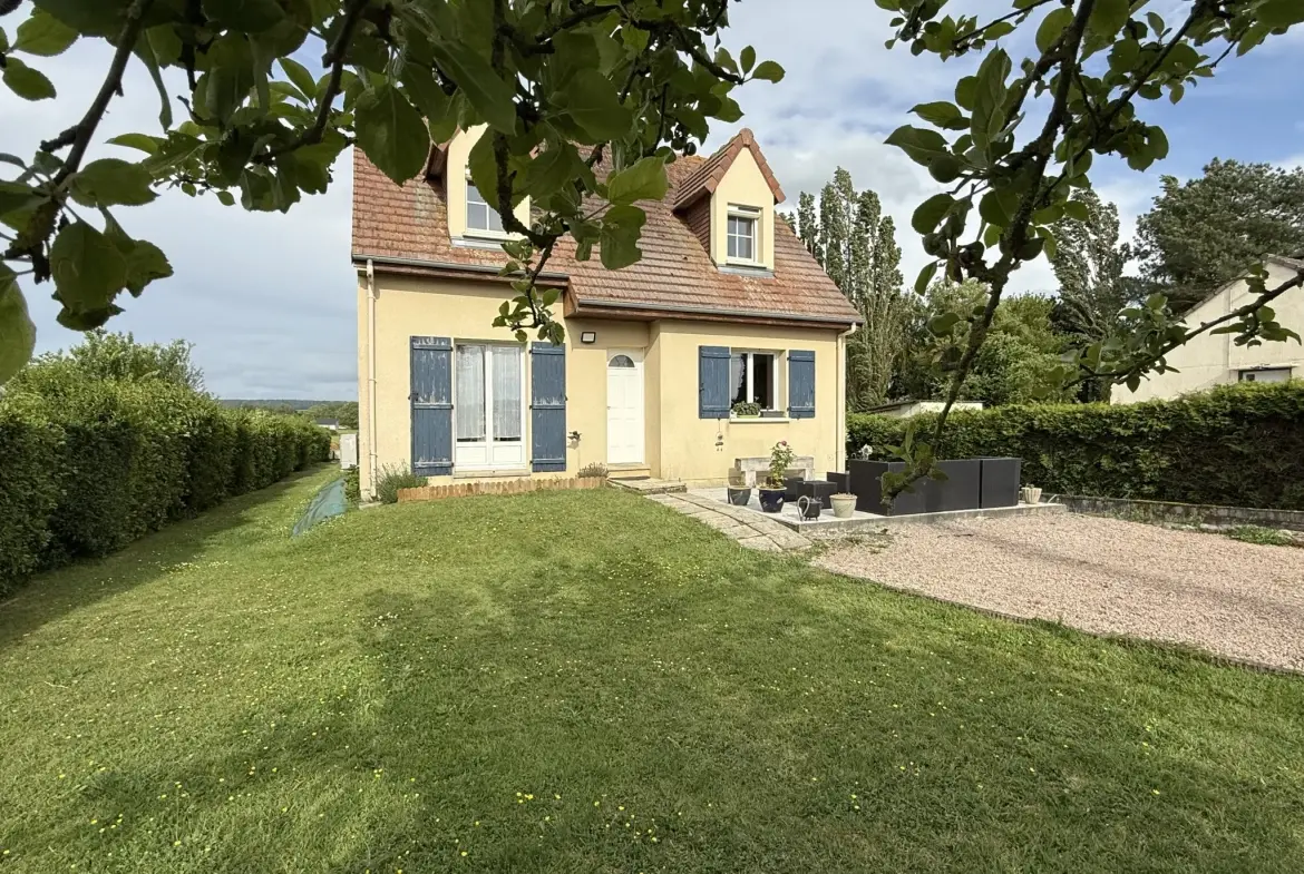 Maison familiale de 109 m² à Saint-Pierre-en-Auge avec terrain arboré 