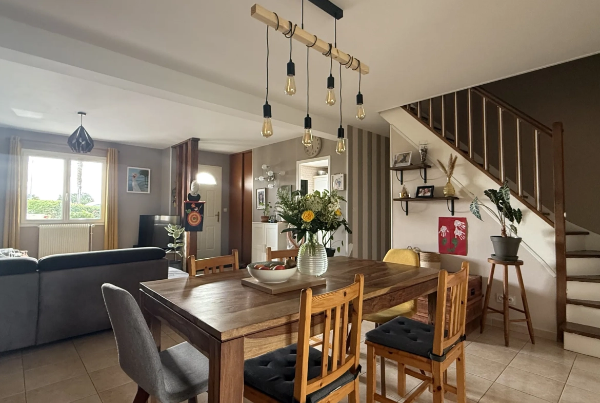 Maison familiale de 109 m² à Saint-Pierre-en-Auge avec terrain arboré 