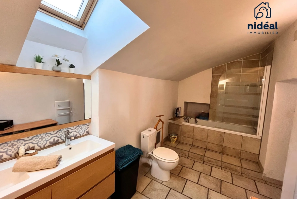Longère à Raismes avec potentiel d’extension et rénovation, 110 m² habitables 