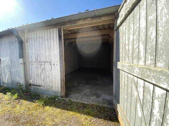 Garage aérien à vendre à Dijon dans une copropriété fiable