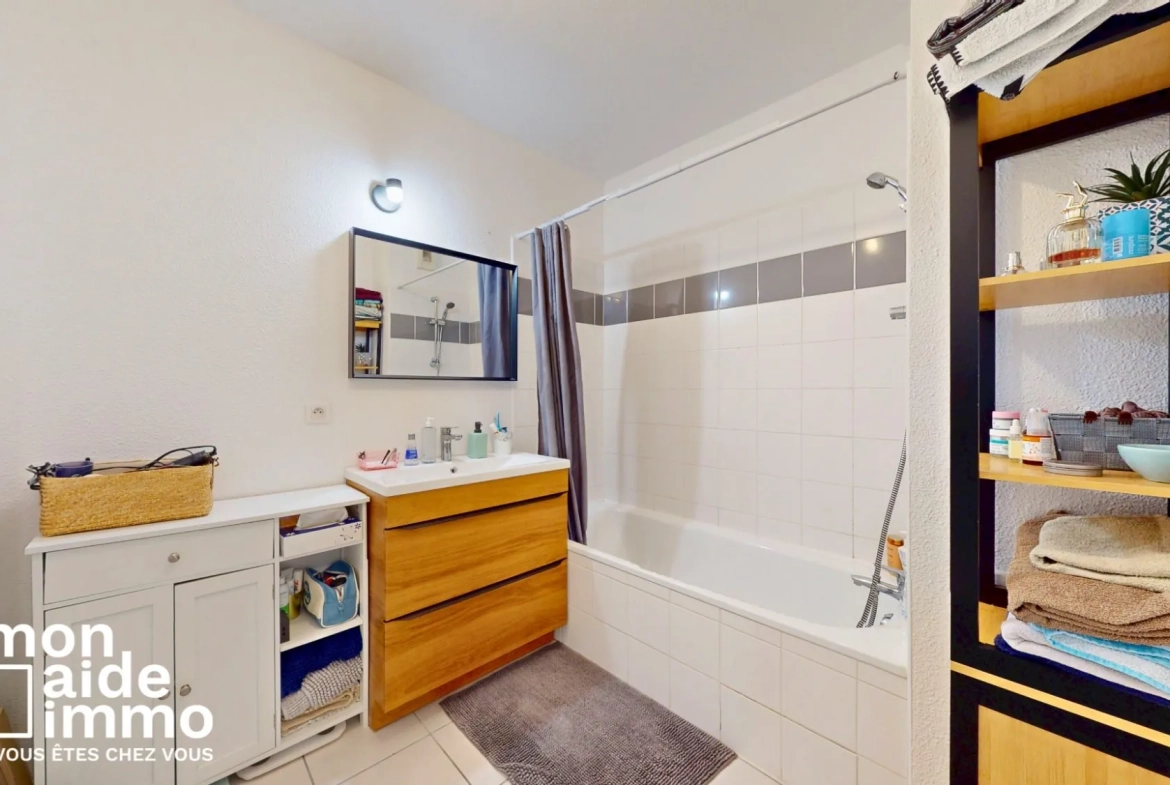 Bel appartement T3 avec jardin privé à Montussan - 57 m² 