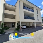 Appartement 3 pièces avec terrasse, garage double et parking privé à Jardin