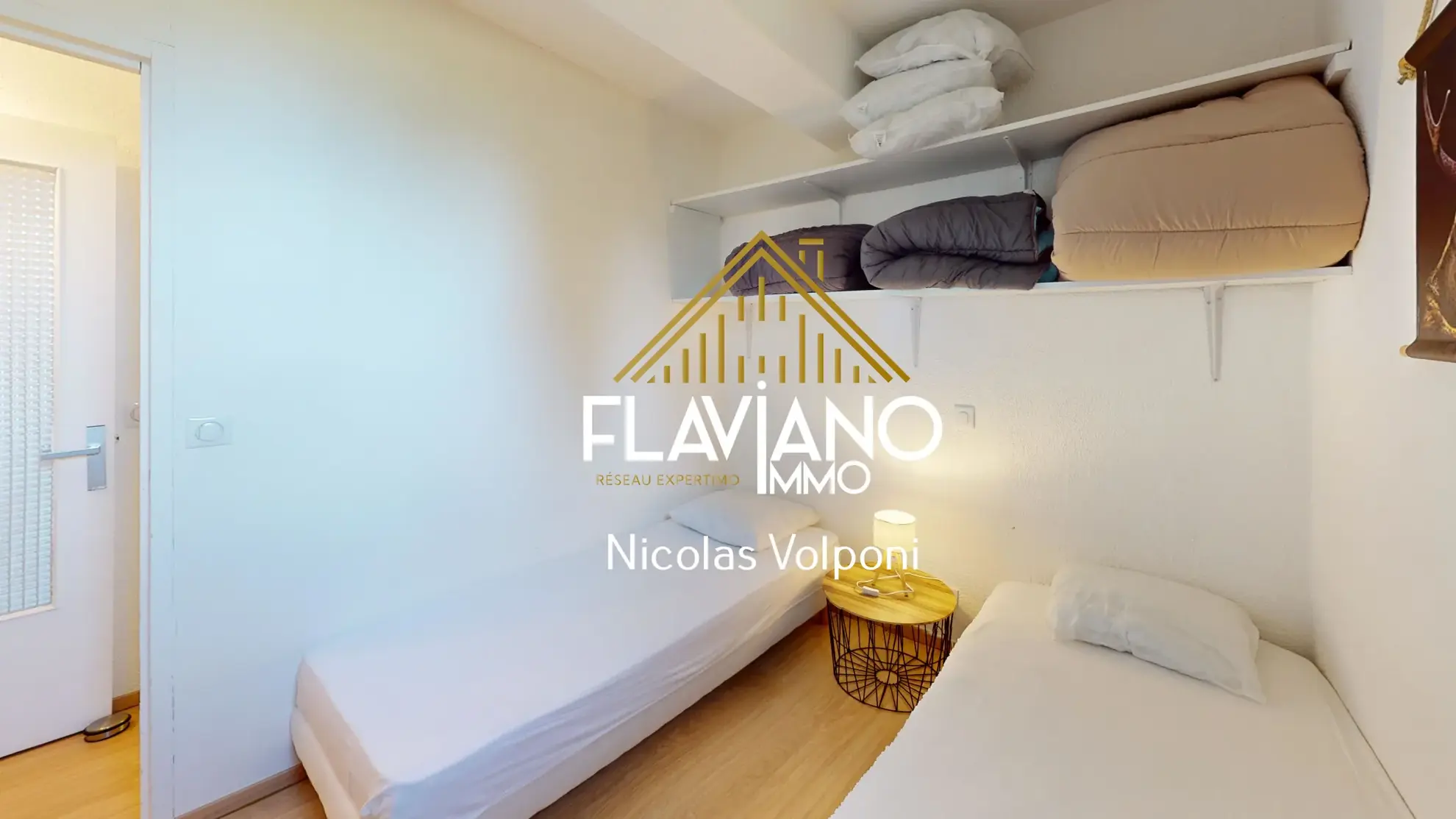 Appartement T2 de 24,50 m² au Le Sauze avec station skiing et parking 