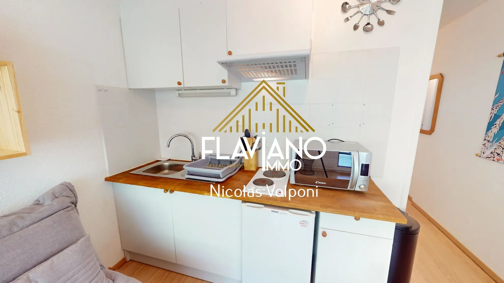 Appartement T2 de 24,50 m² au Le Sauze avec station skiing et parking 