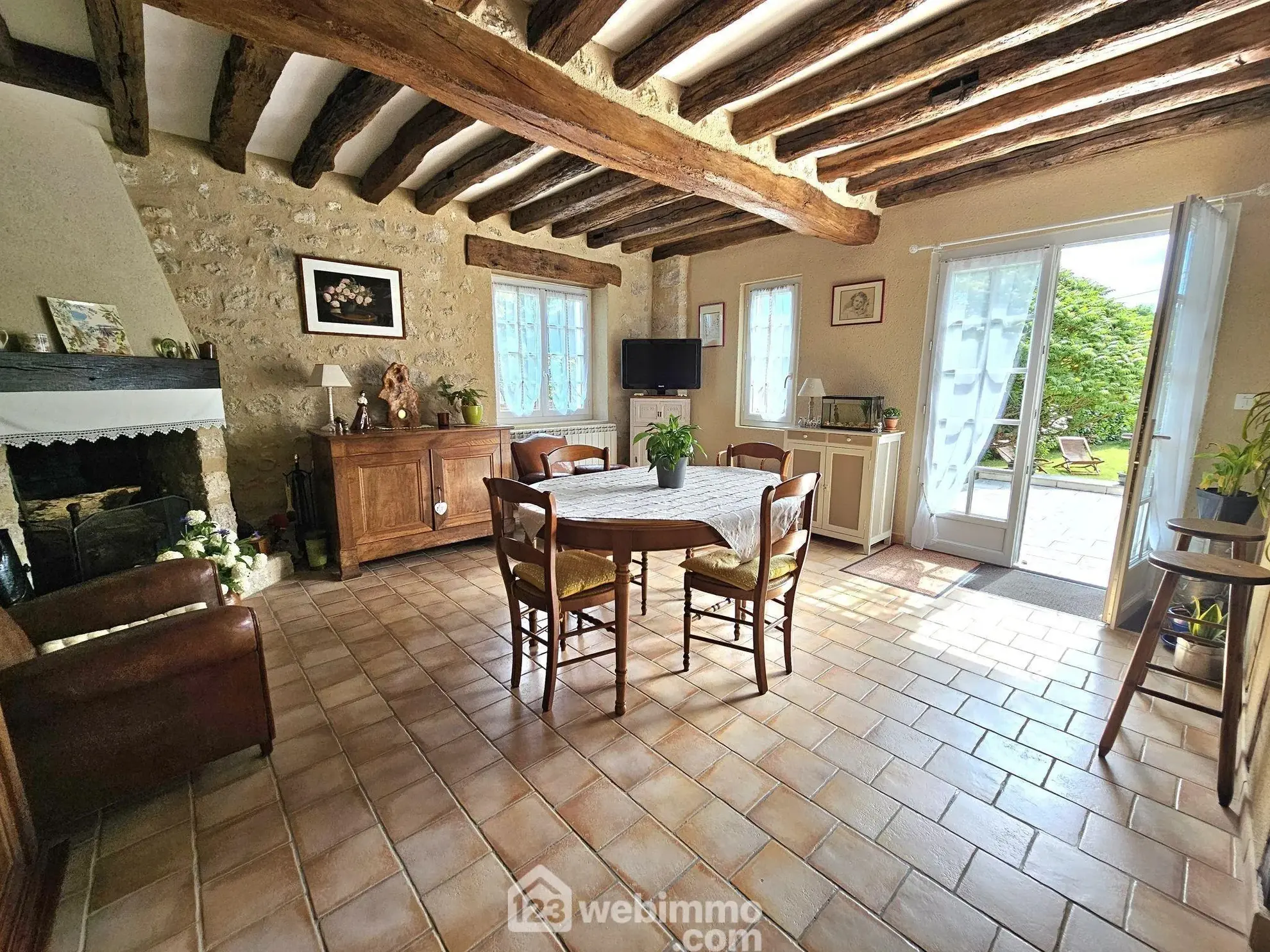 Maison de village à Nemours - 95 m² avec jardin et terrasses 