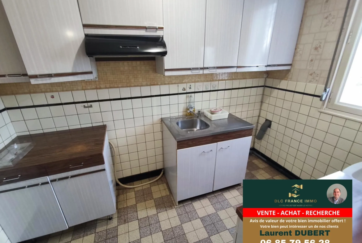 Maison à vendre à Aulnoye-Aymeries avec 3 chambres et garage - Secteur calme 