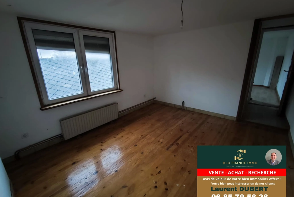 Maison semi-individuelle à Leval de 152 m² avec grand potentiel 